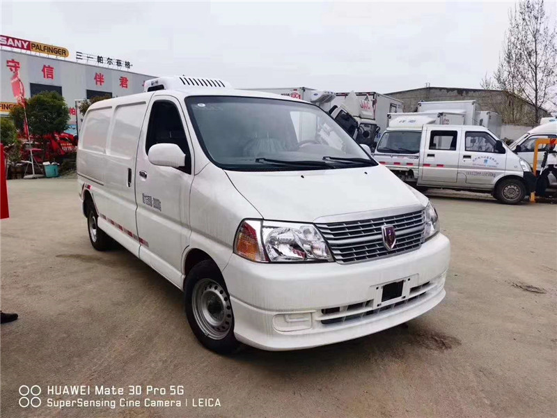金杯新快運(yùn)面包冷藏車