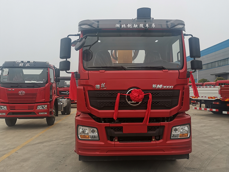 陜汽德龍后八輪隨車吊