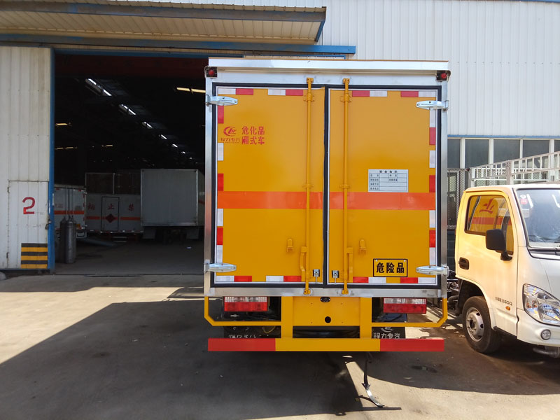 東風(fēng)(藍(lán)牌)爆破器材車(chē)