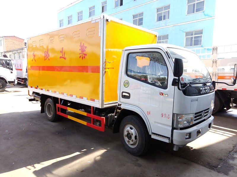 東風(fēng)(藍(lán)牌)爆破器材車(chē)